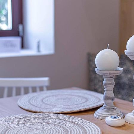 Althea Apartments 2 Chalki Town Ngoại thất bức ảnh
